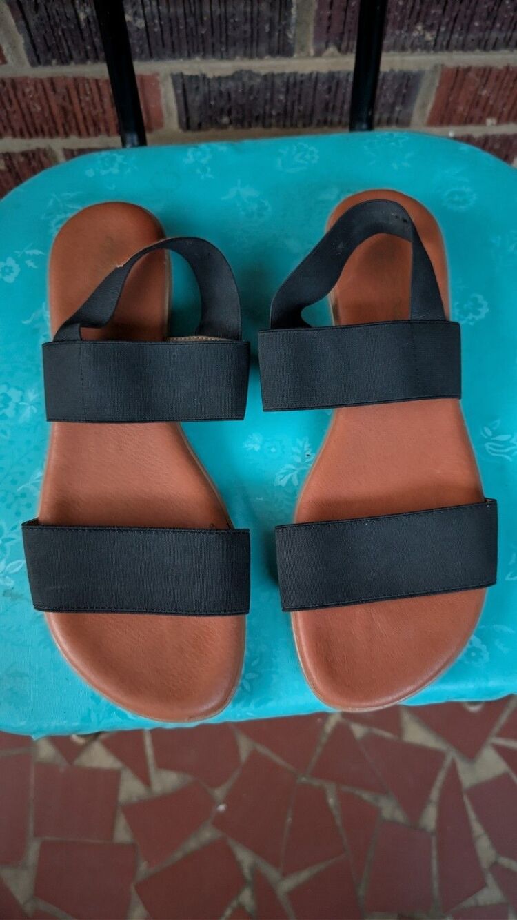 Andre Assous Slingback Nigella Sandals- Black-Comfort Flat- Made In Spain- Sz 11